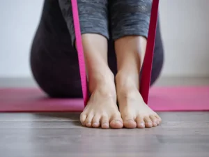 حرکات اصلاحی صافی کف پا